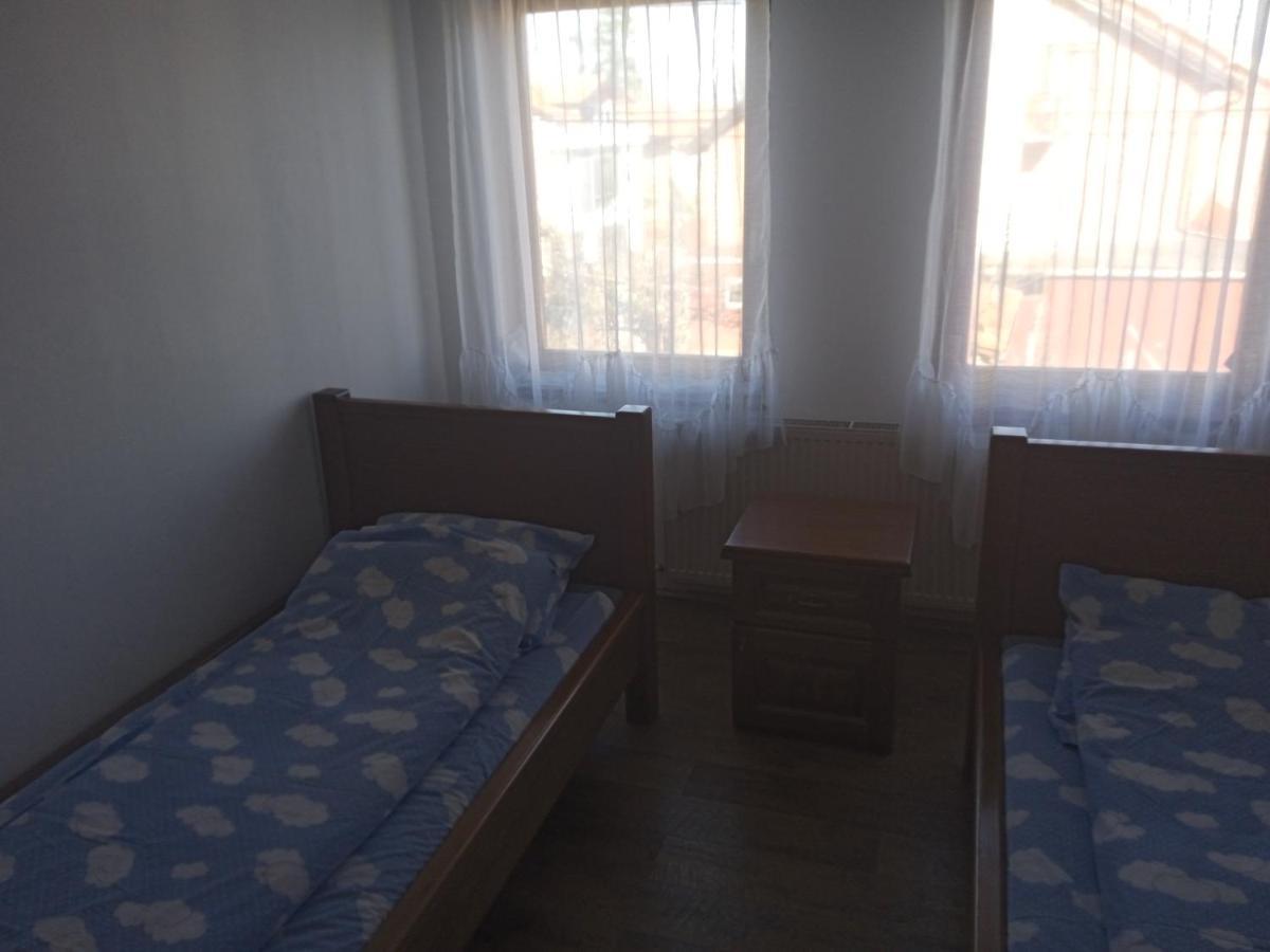Sobe Nevenka Appartement Vrnjačka Banja Buitenkant foto