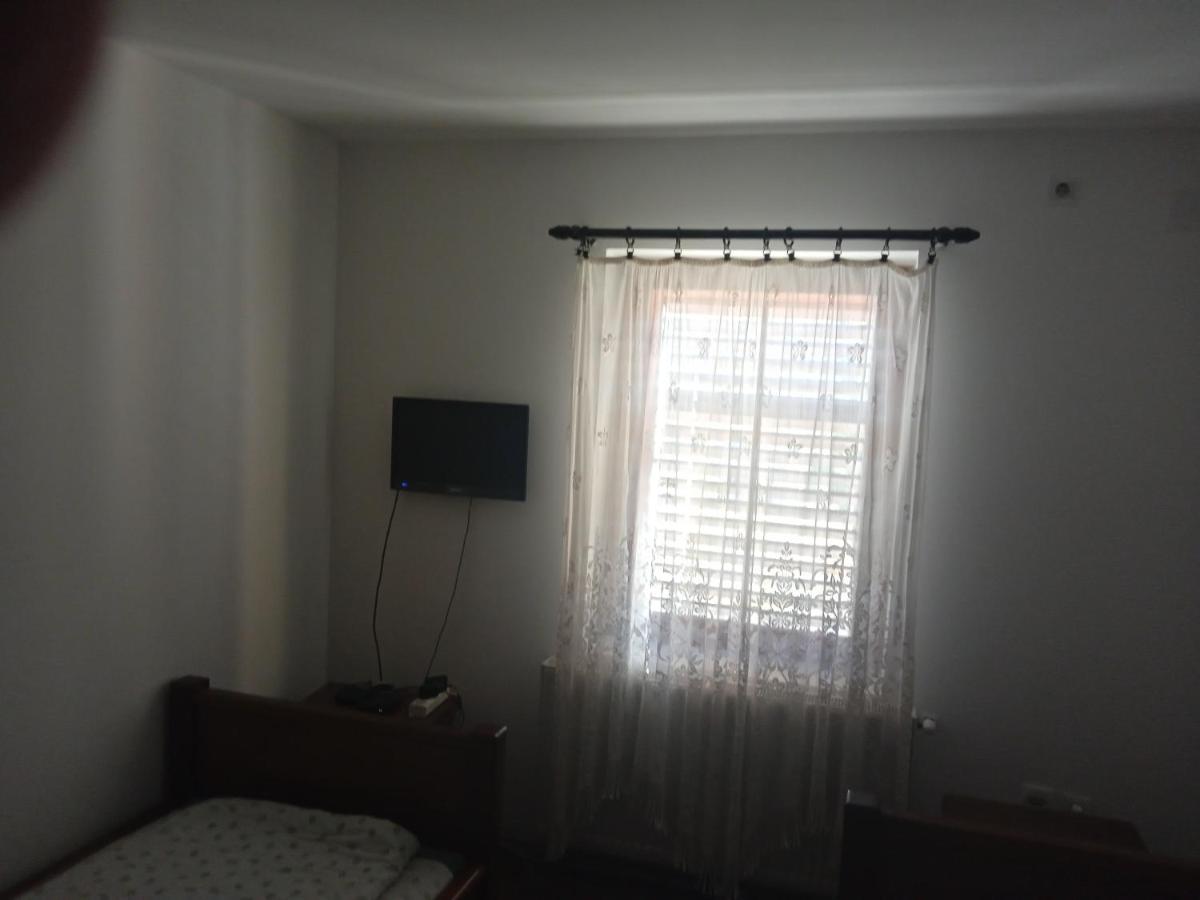 Sobe Nevenka Appartement Vrnjačka Banja Buitenkant foto